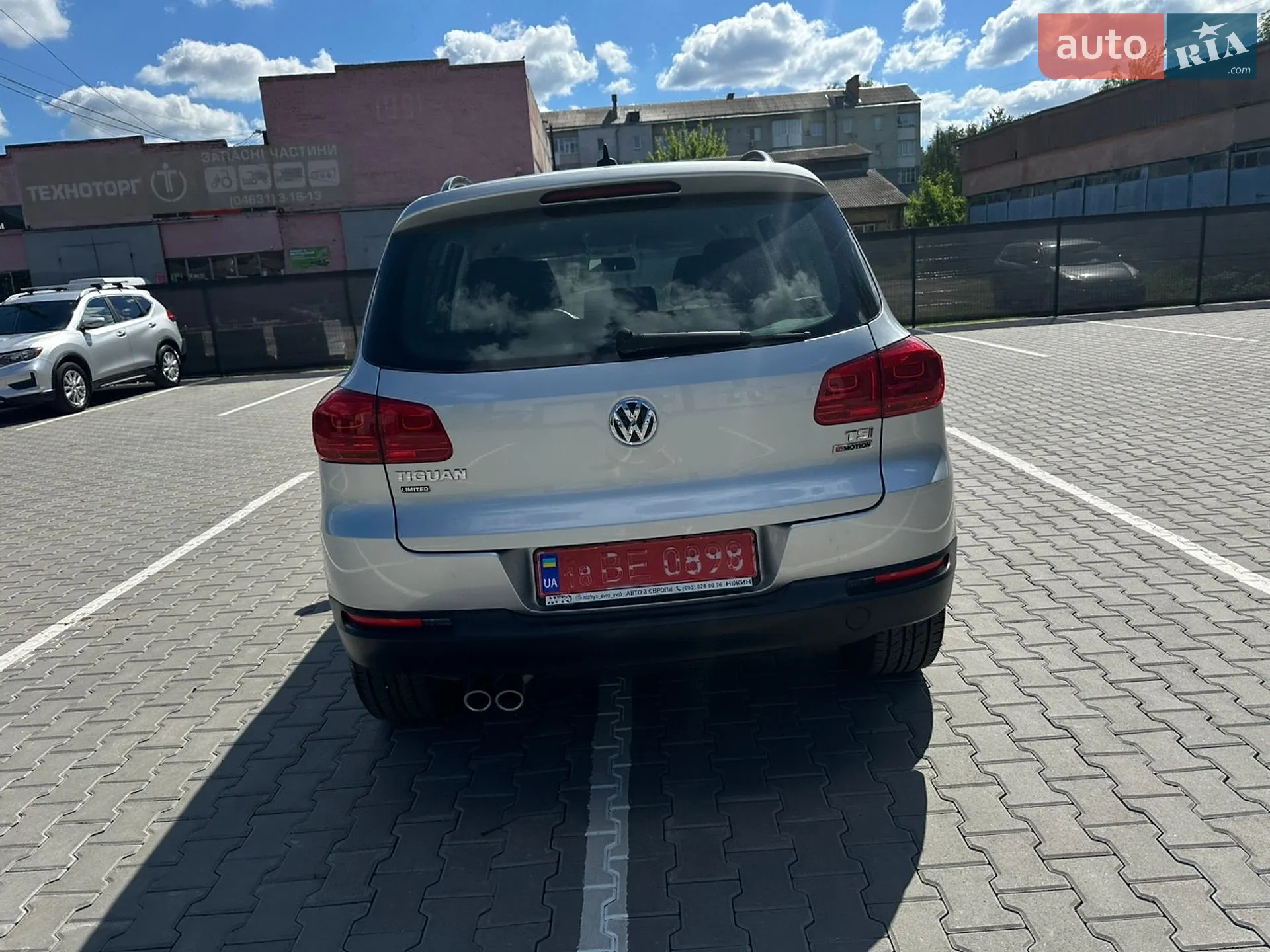 2017 Volkswagen Tiguan - мініатюра 16