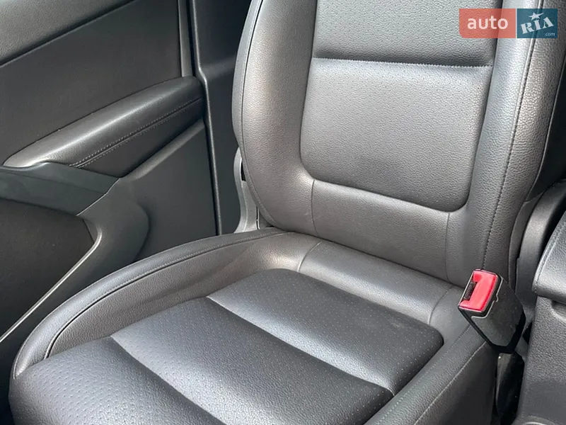 Volkswagen Tiguan 2013 VIN WVGAV3AX9EW544161 фото оголошення 12 з 72