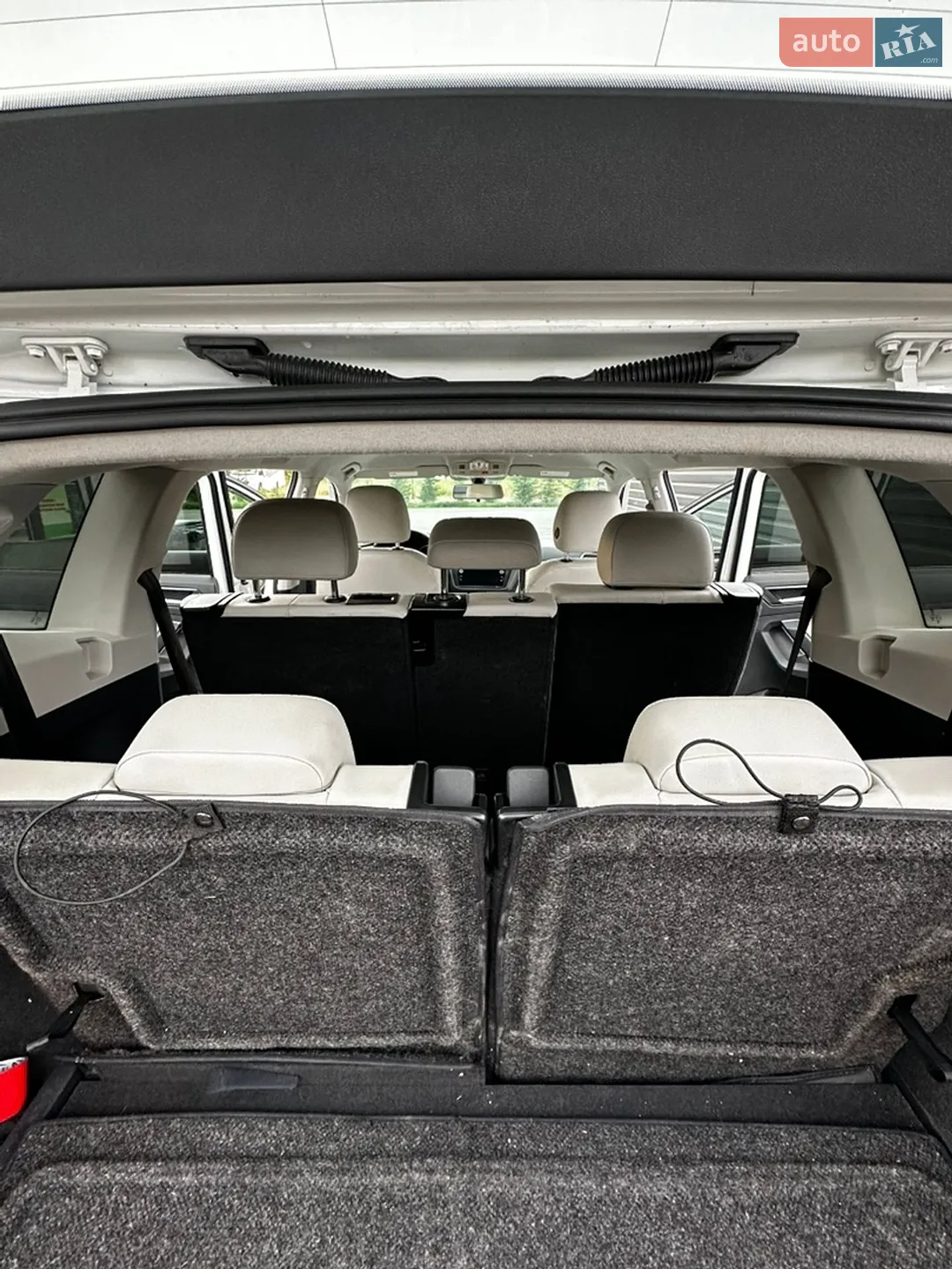 2017 Volkswagen Tiguan - мініатюра 6