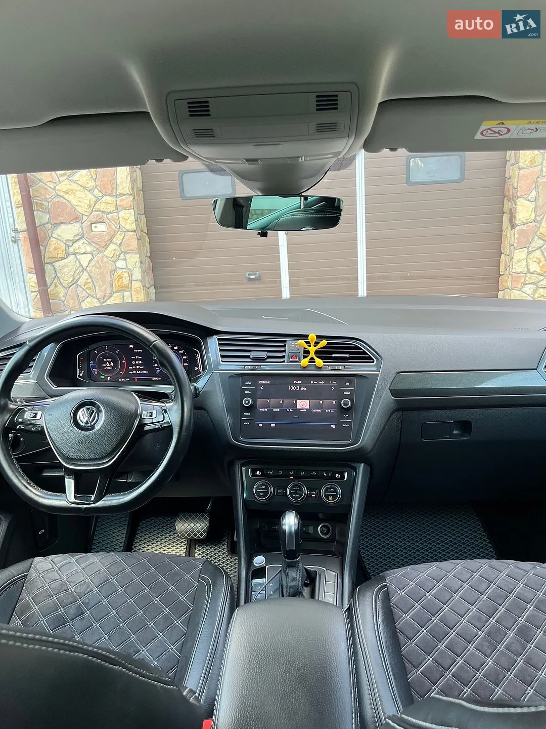 2020 Volkswagen Tiguan - мініатюра 2