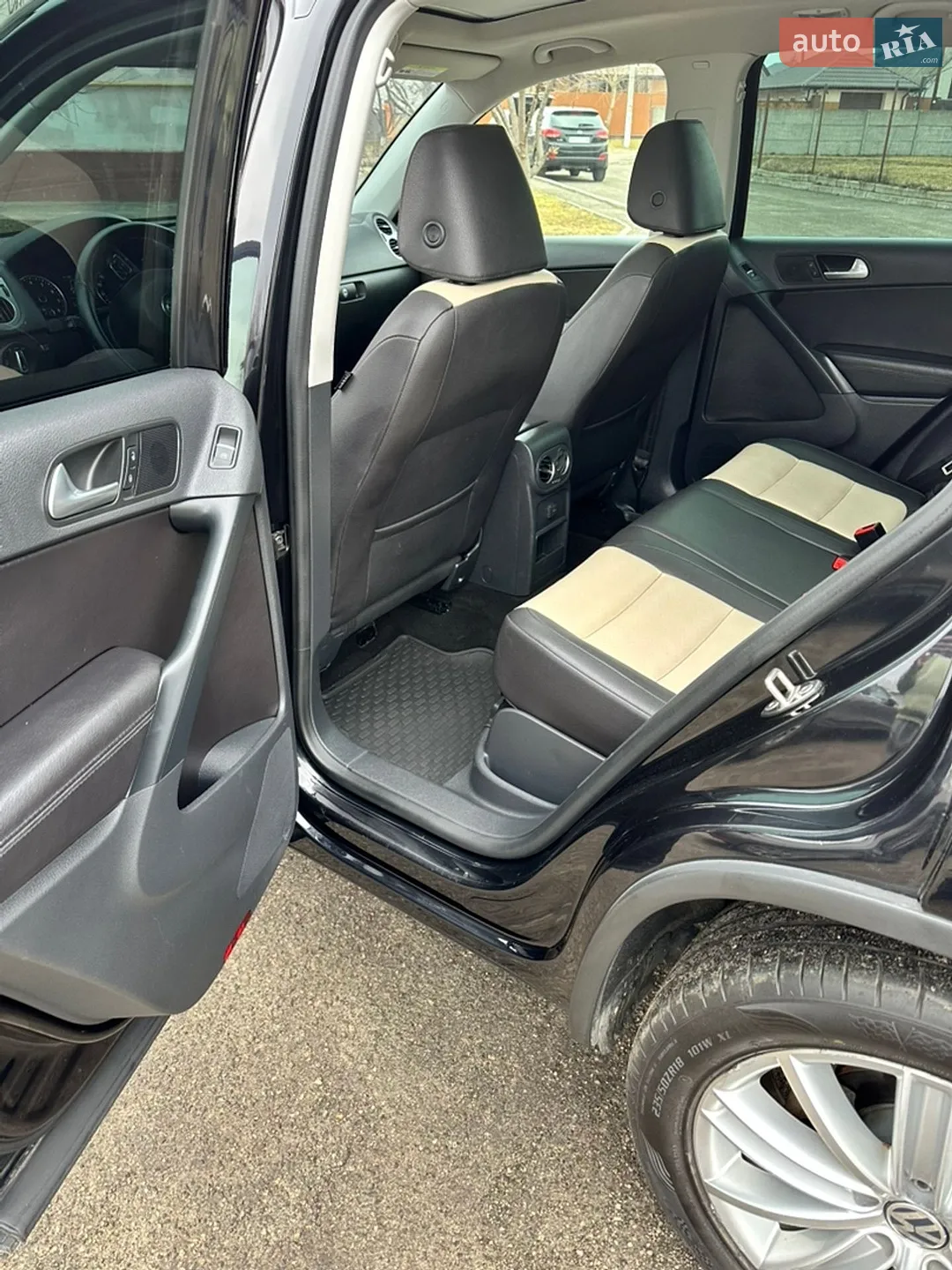 2015 Volkswagen Tiguan - мініатюра 23
