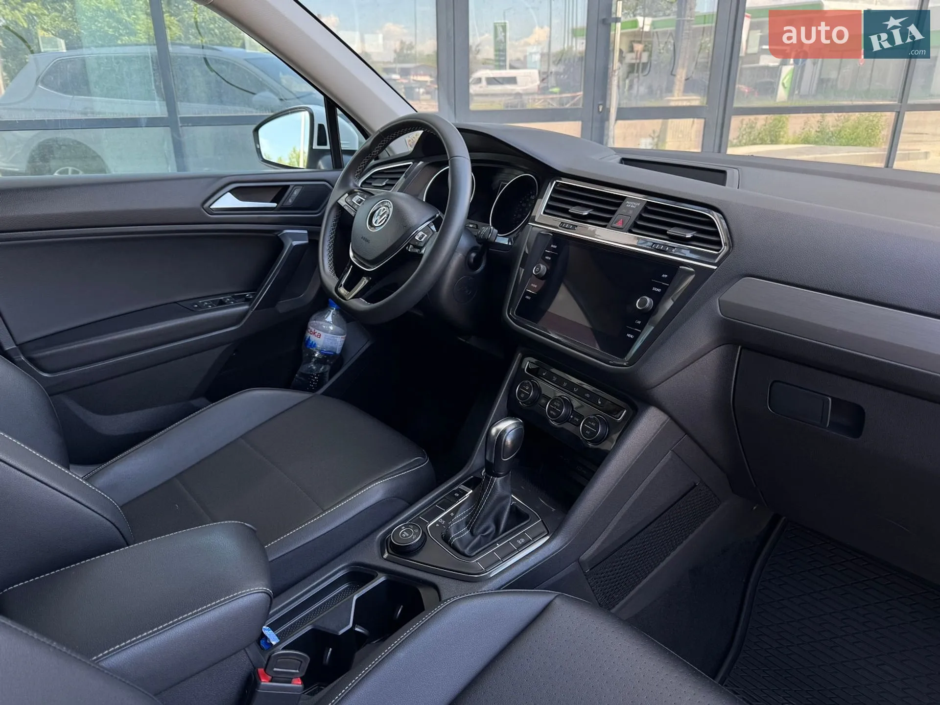 2020 Volkswagen Tiguan - мініатюра 23