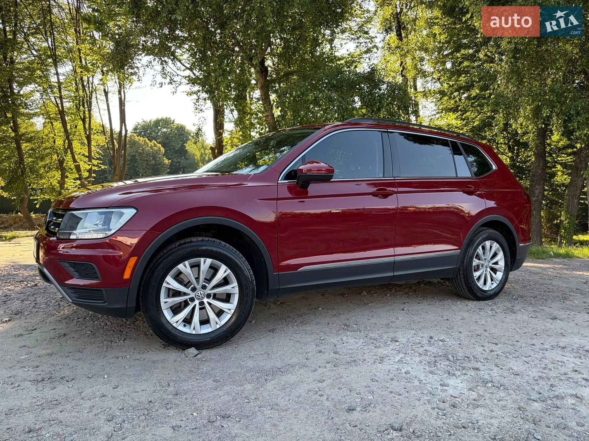 2018 Volkswagen Tiguan - фото 1
