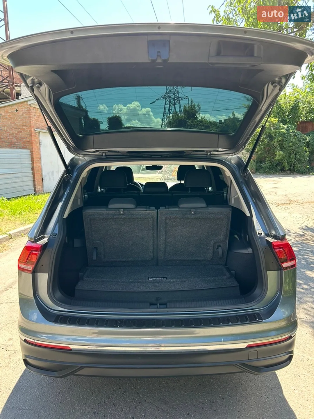2022 Volkswagen Tiguan - мініатюра 10