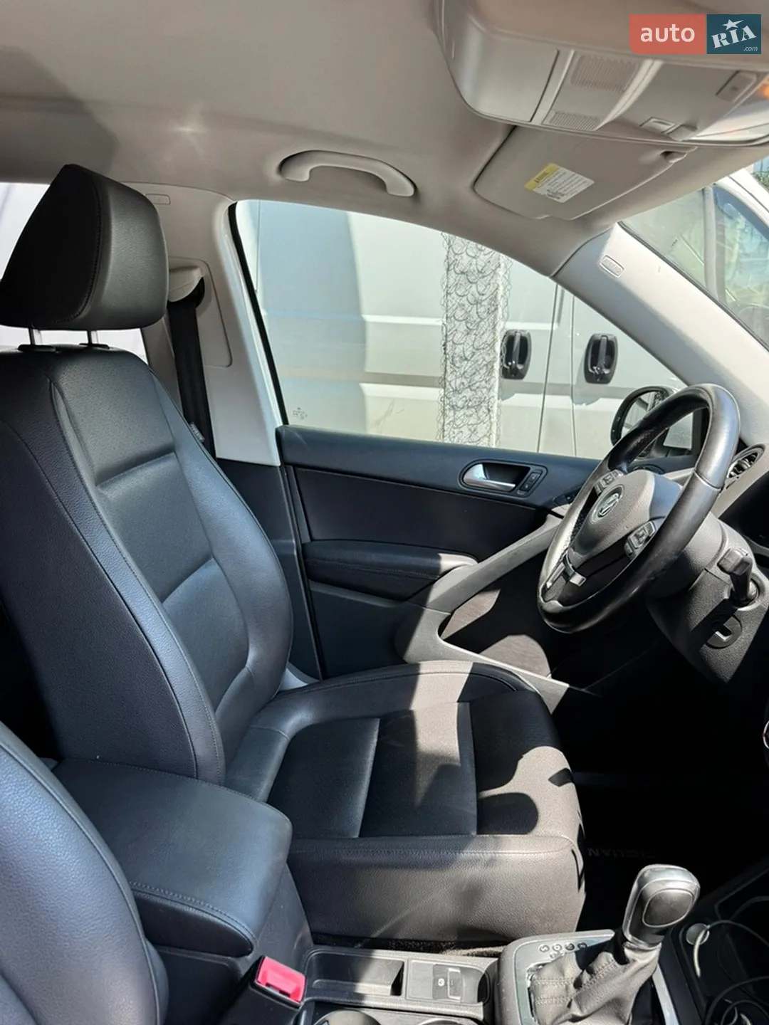 Volkswagen Tiguan 2016 VIN WVGBV7AX4GW578281 фото оголошення 10 з 42