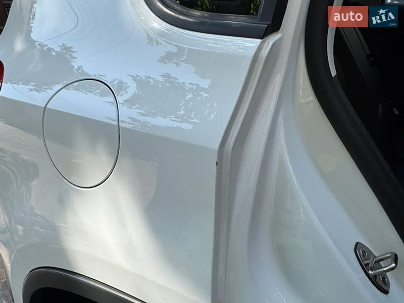 Volkswagen Tiguan 2016 VIN WVGBV7AX4GW578281 фото оголошення 32 з 92