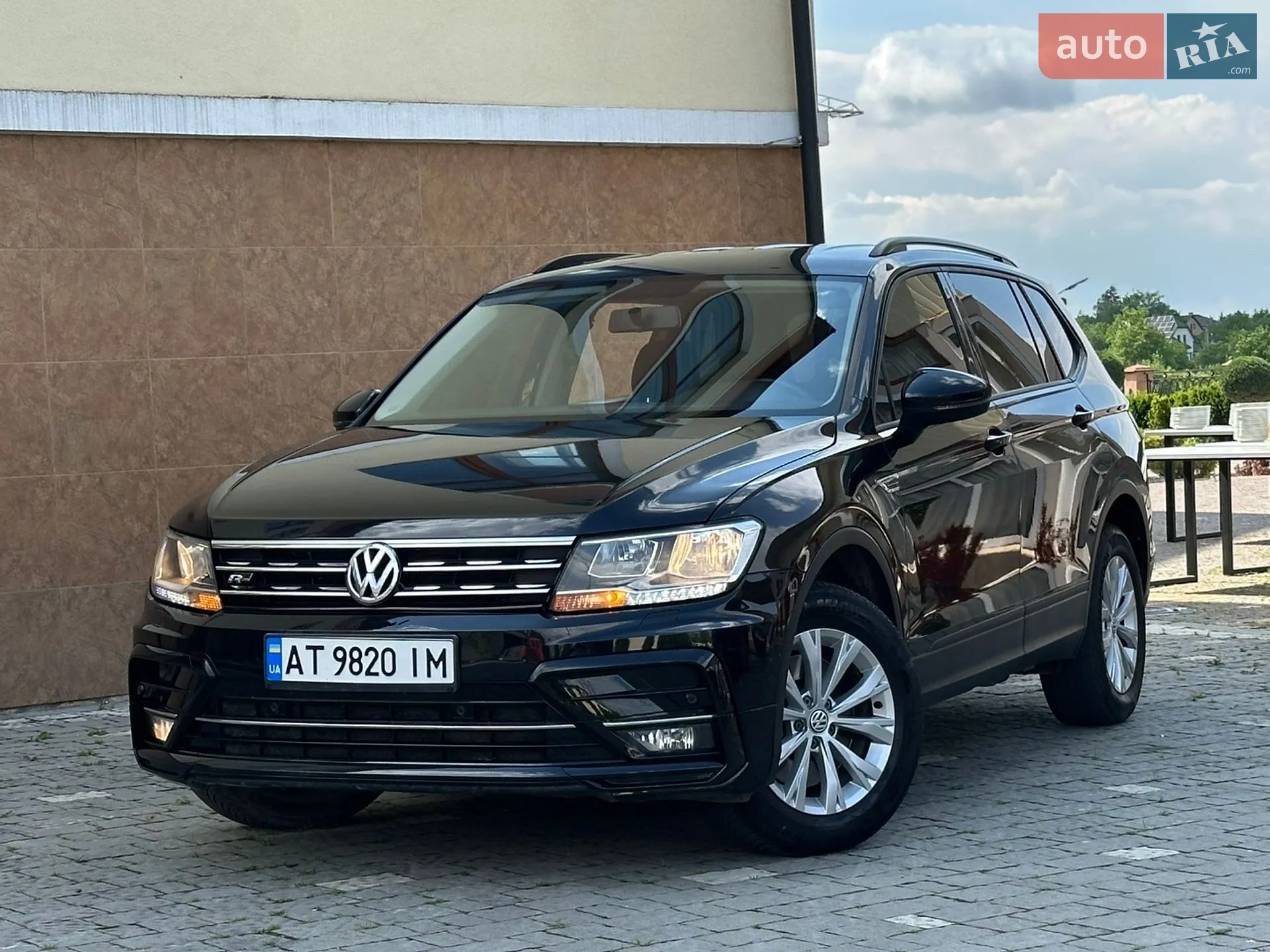 2017 Volkswagen Tiguan - мініатюра 6