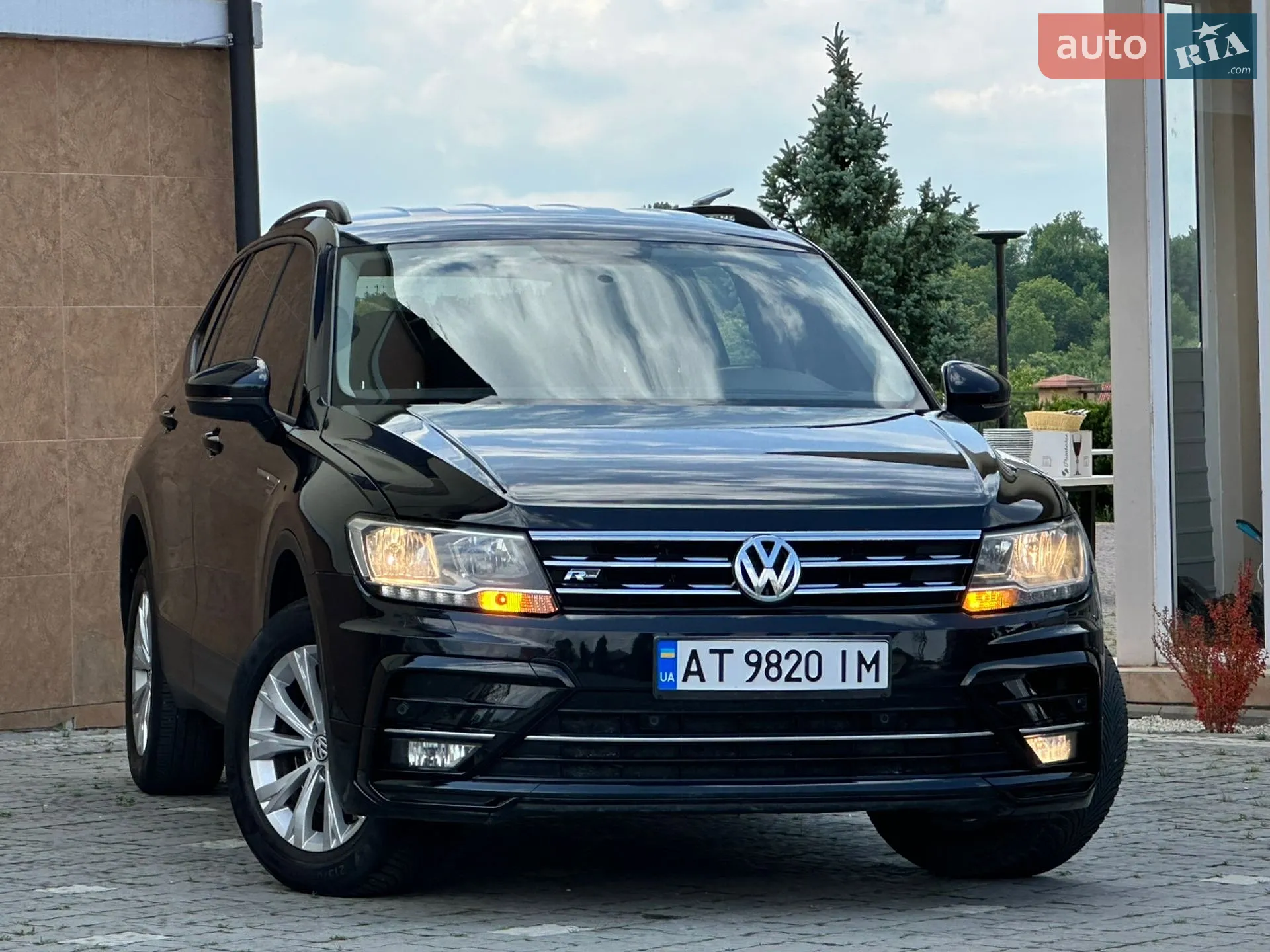 2017 Volkswagen Tiguan - мініатюра 31