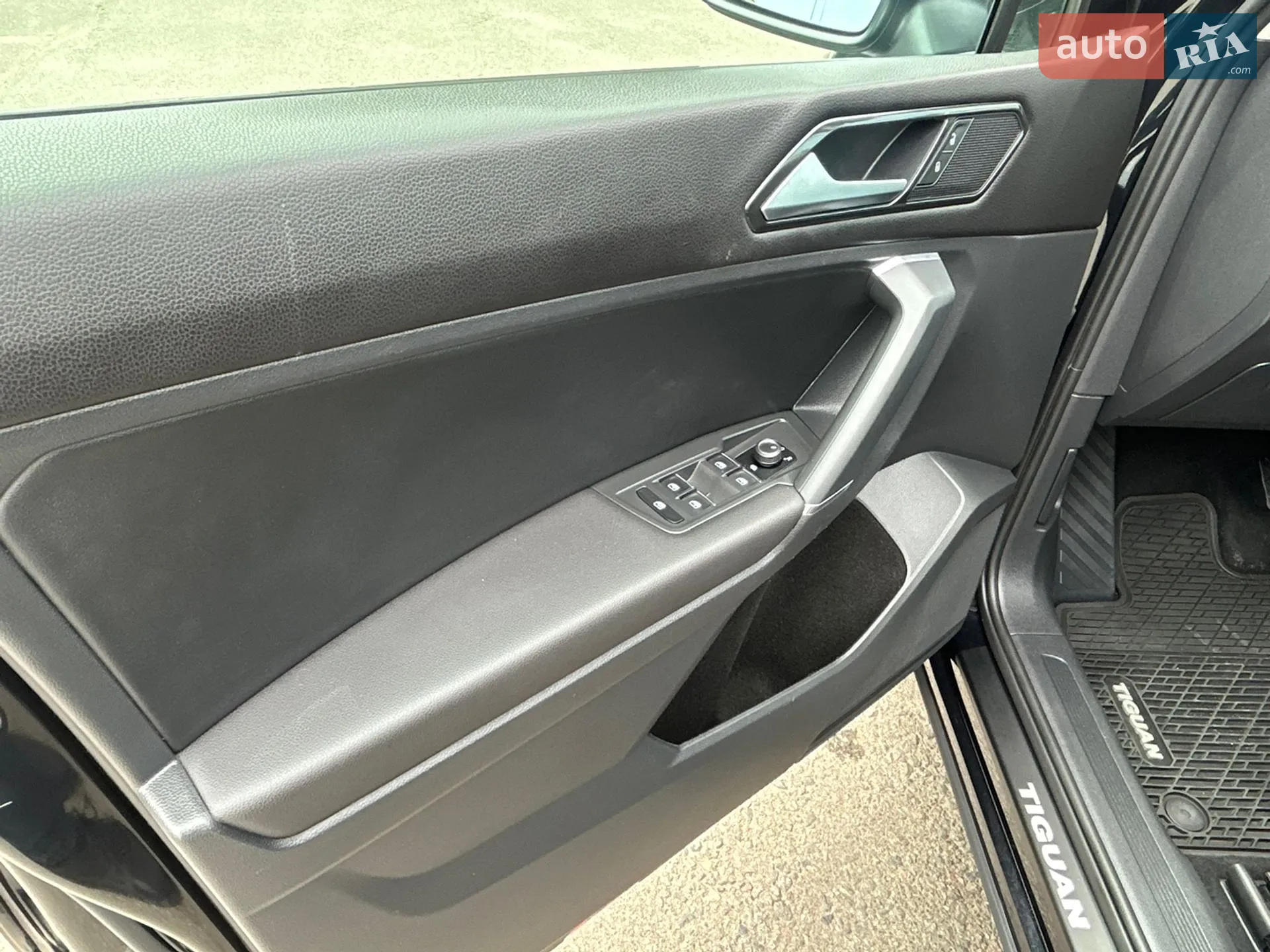 2018 Volkswagen Tiguan - мініатюра 99