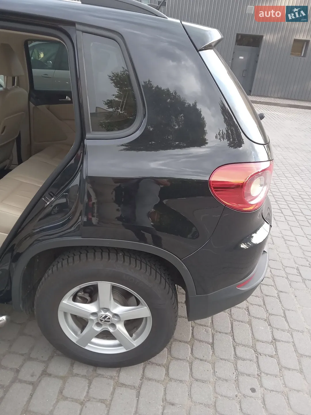 2010 Volkswagen Tiguan - мініатюра 9