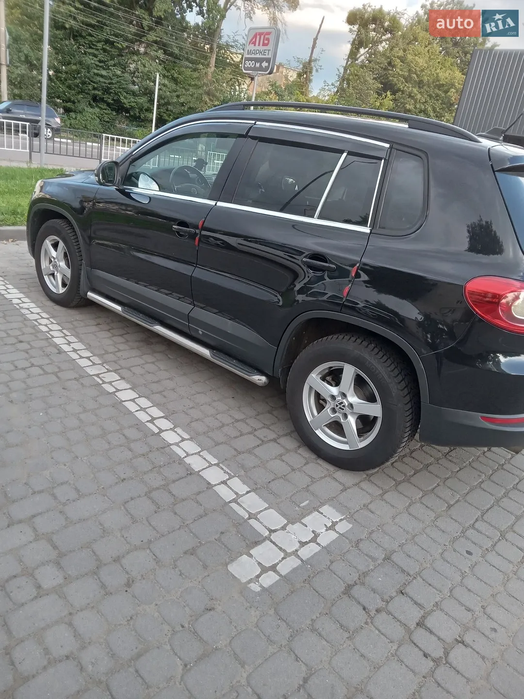 2010 Volkswagen Tiguan - мініатюра 4