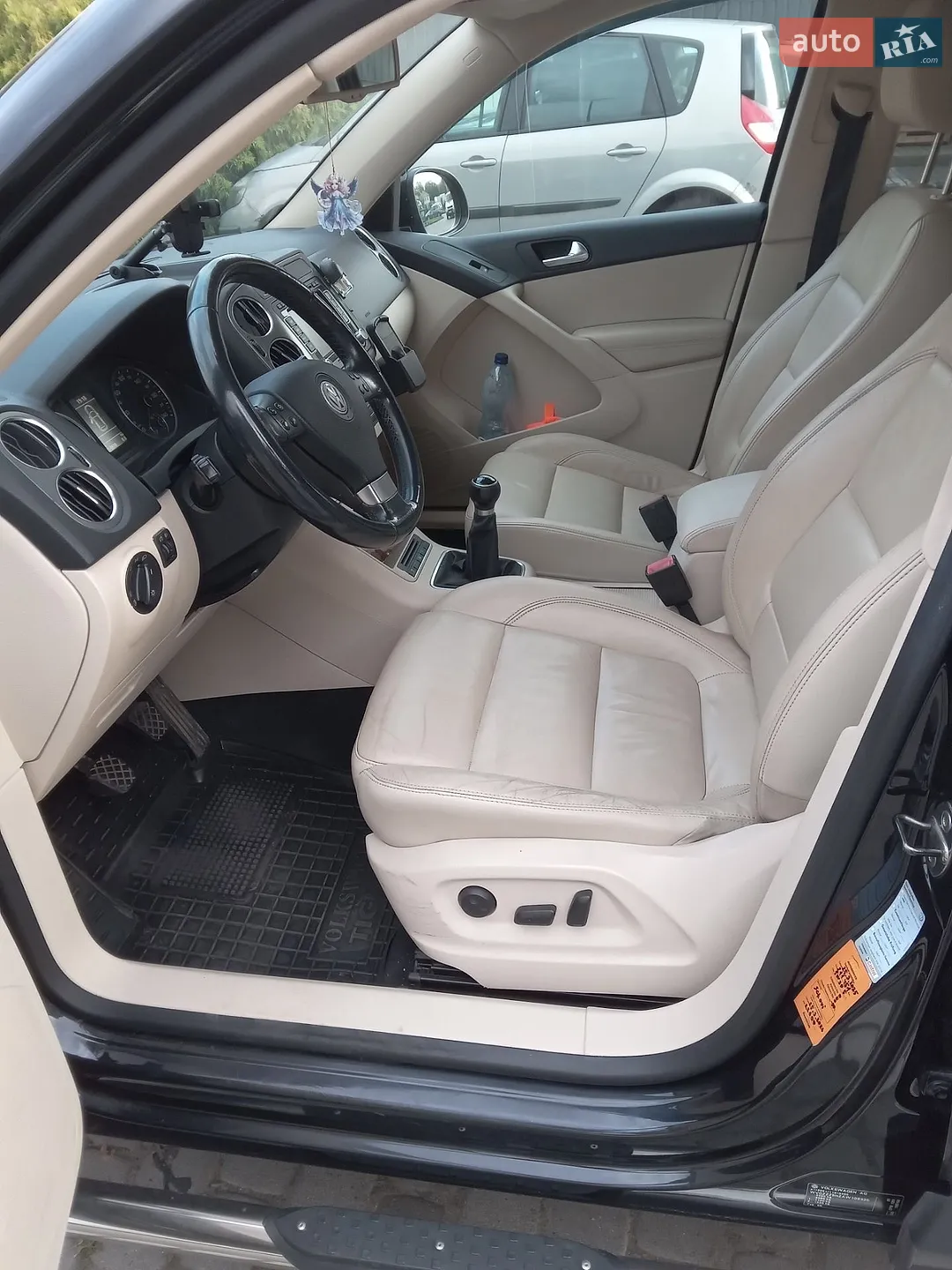 2010 Volkswagen Tiguan - мініатюра 15