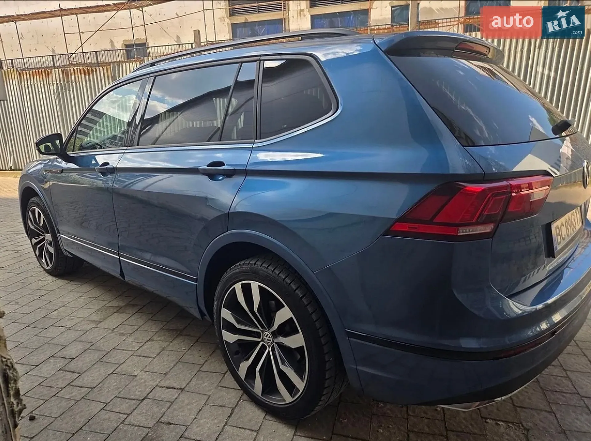 2018 Volkswagen Tiguan - мініатюра 5