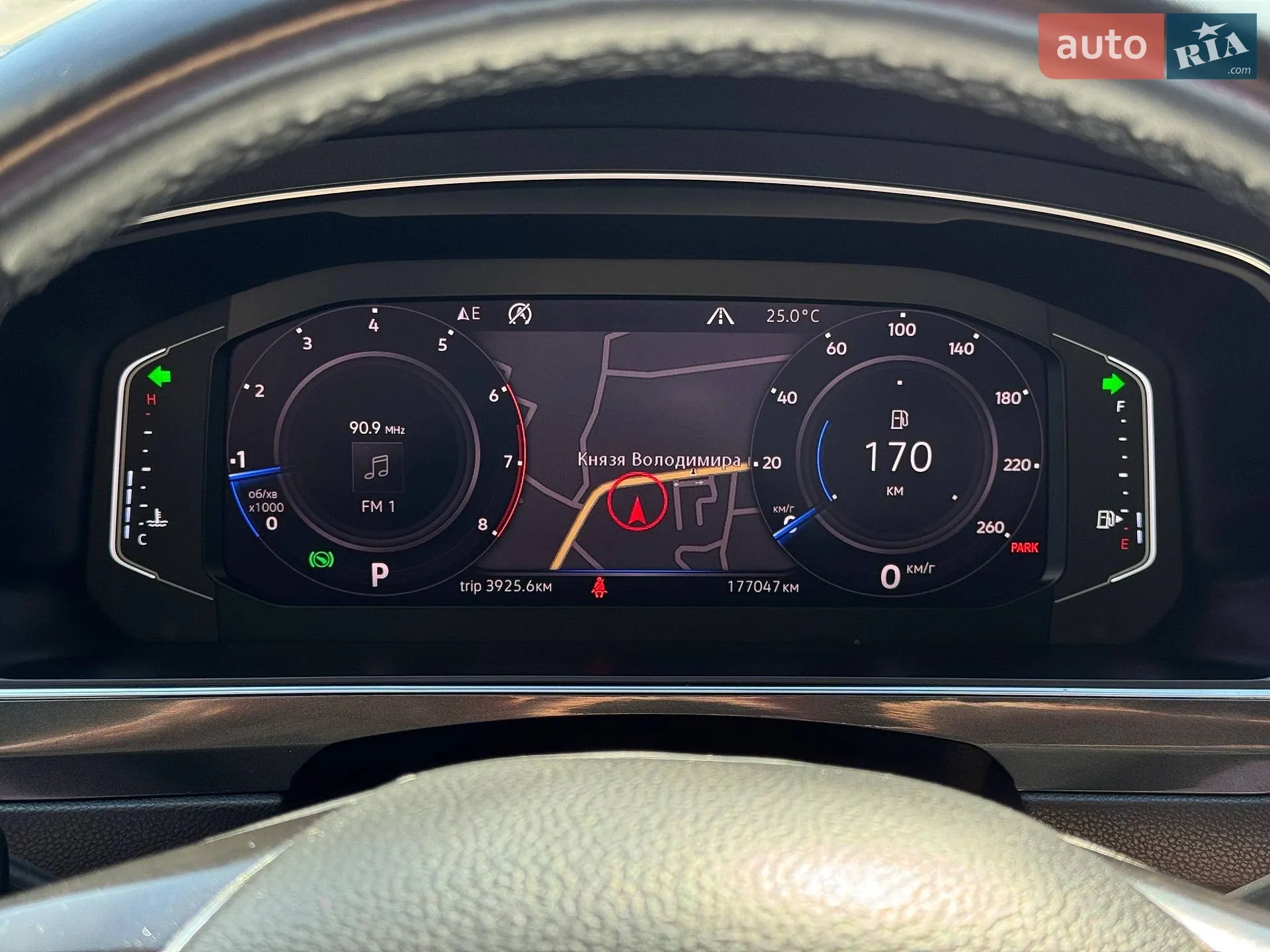 2019 Volkswagen Tiguan - мініатюра 11