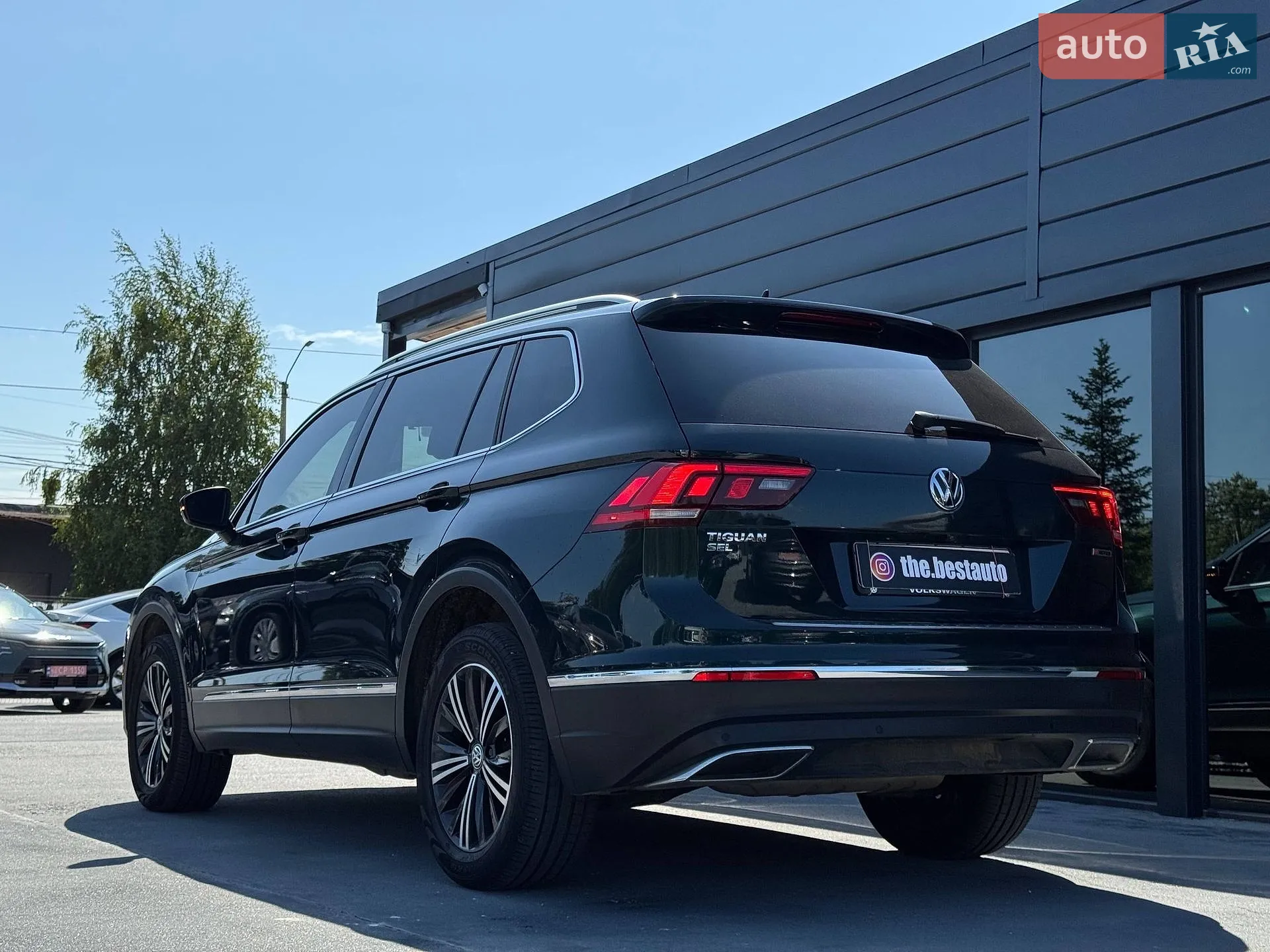 2019 Volkswagen Tiguan - мініатюра 18