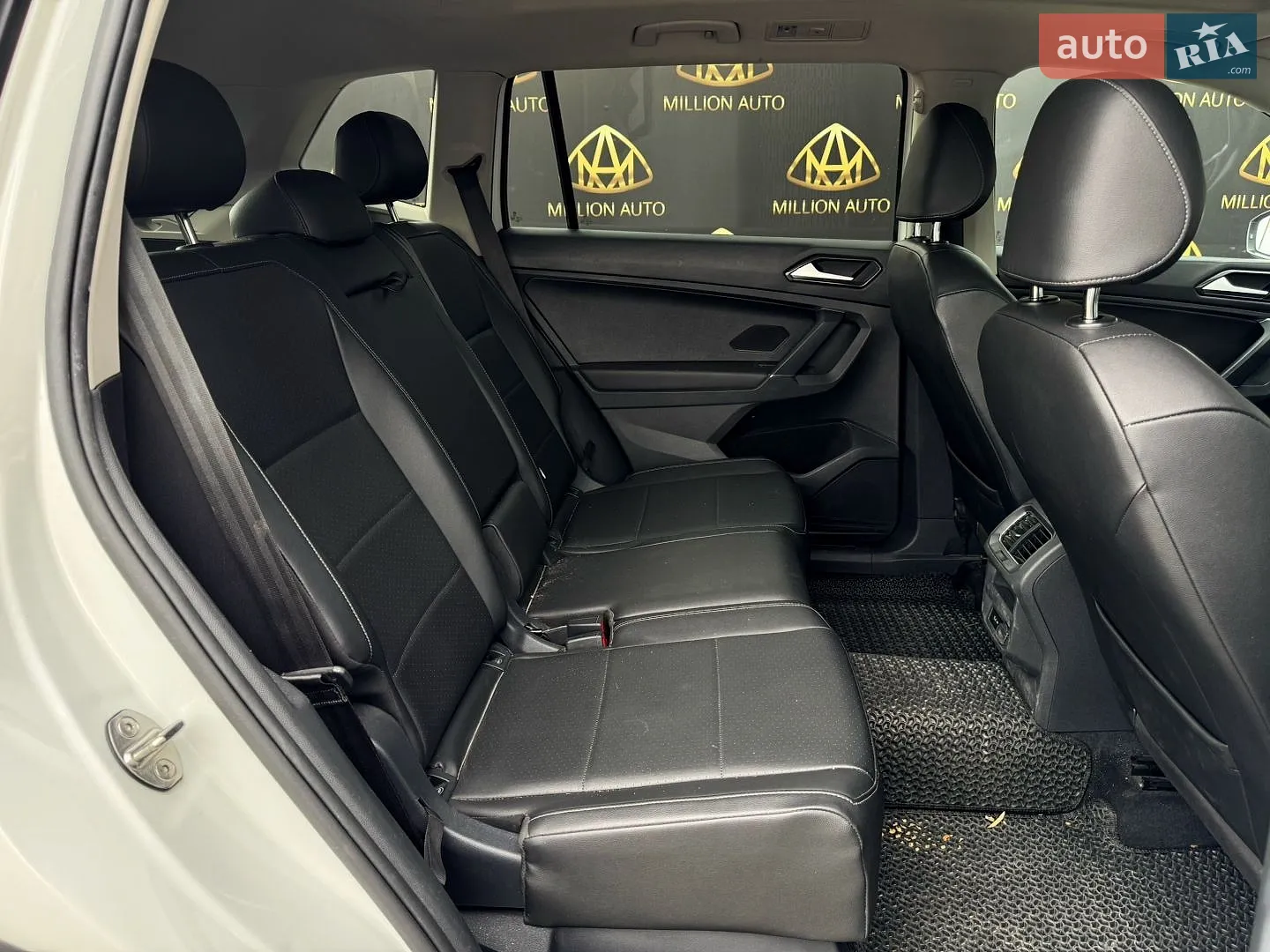 2018 Volkswagen Tiguan - мініатюра 14