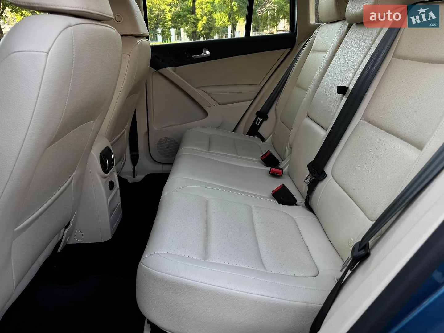 2016 Volkswagen Tiguan - мініатюра 29