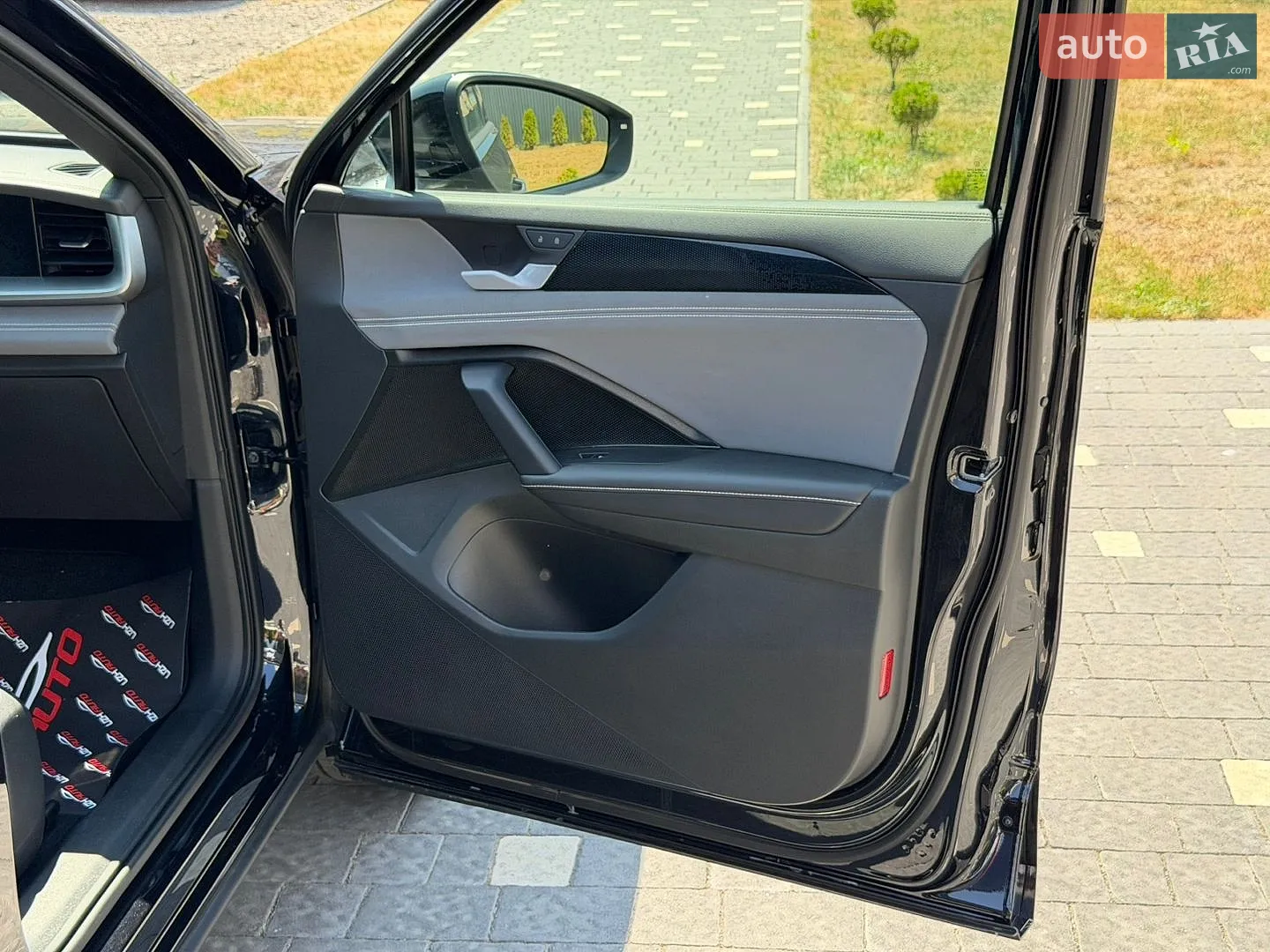 2025 Volkswagen Tiguan - мініатюра 33