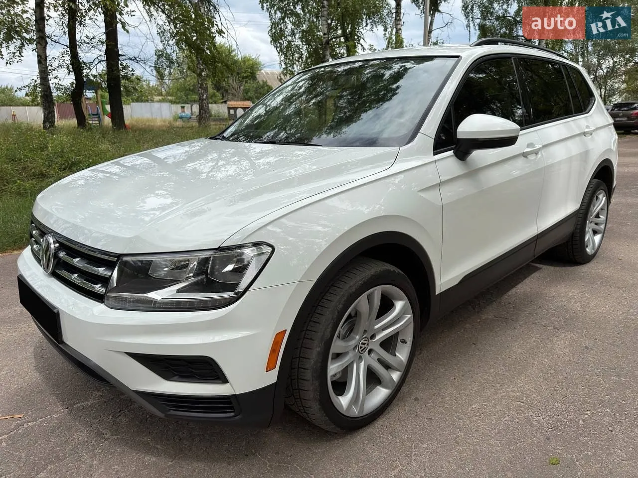 2019 Volkswagen Tiguan - мініатюра 12