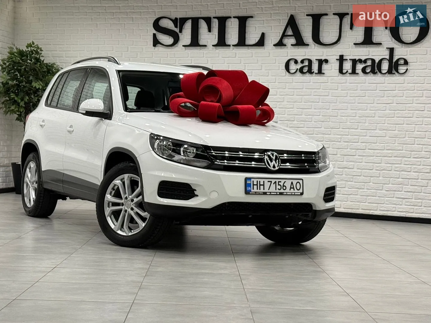 2016 Volkswagen Tiguan - мініатюра 27