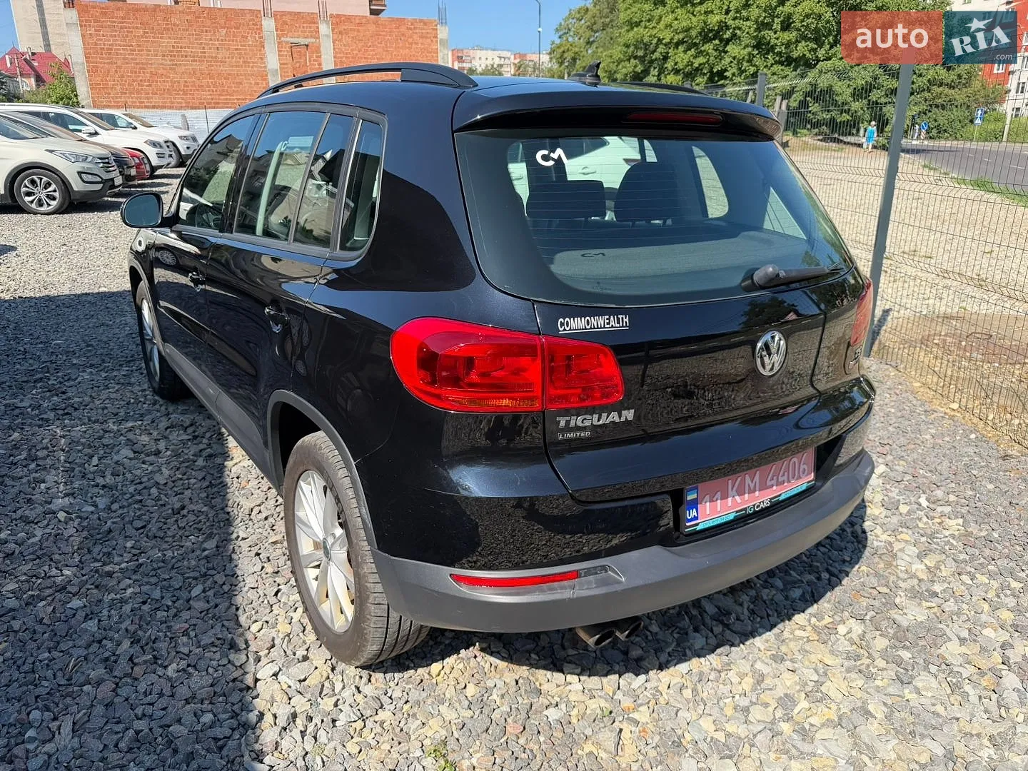 2017 Volkswagen Tiguan - мініатюра 8