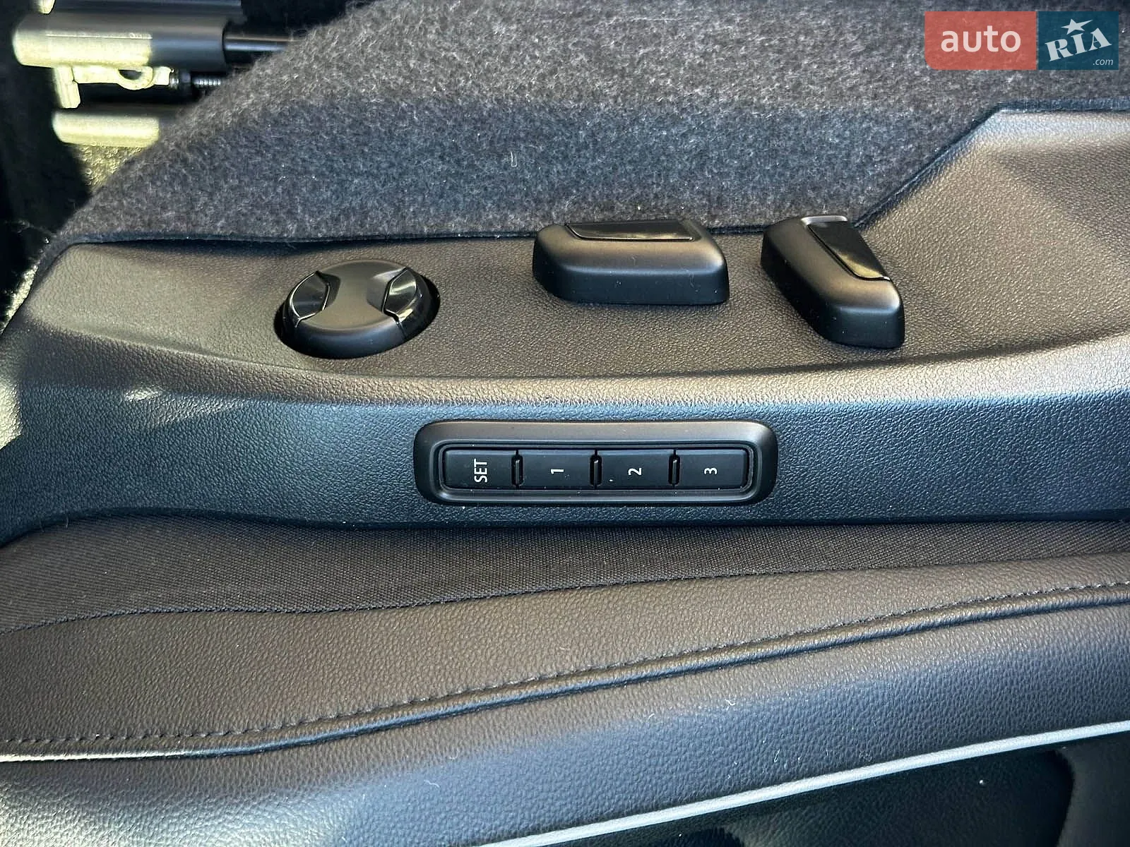 2020 Volkswagen Tiguan - мініатюра 36