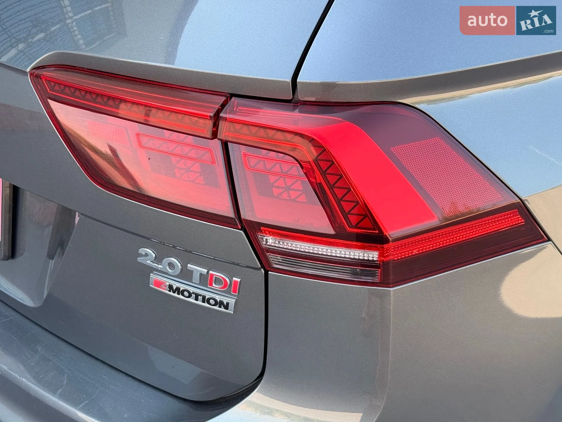2017 Volkswagen Tiguan - мініатюра 47