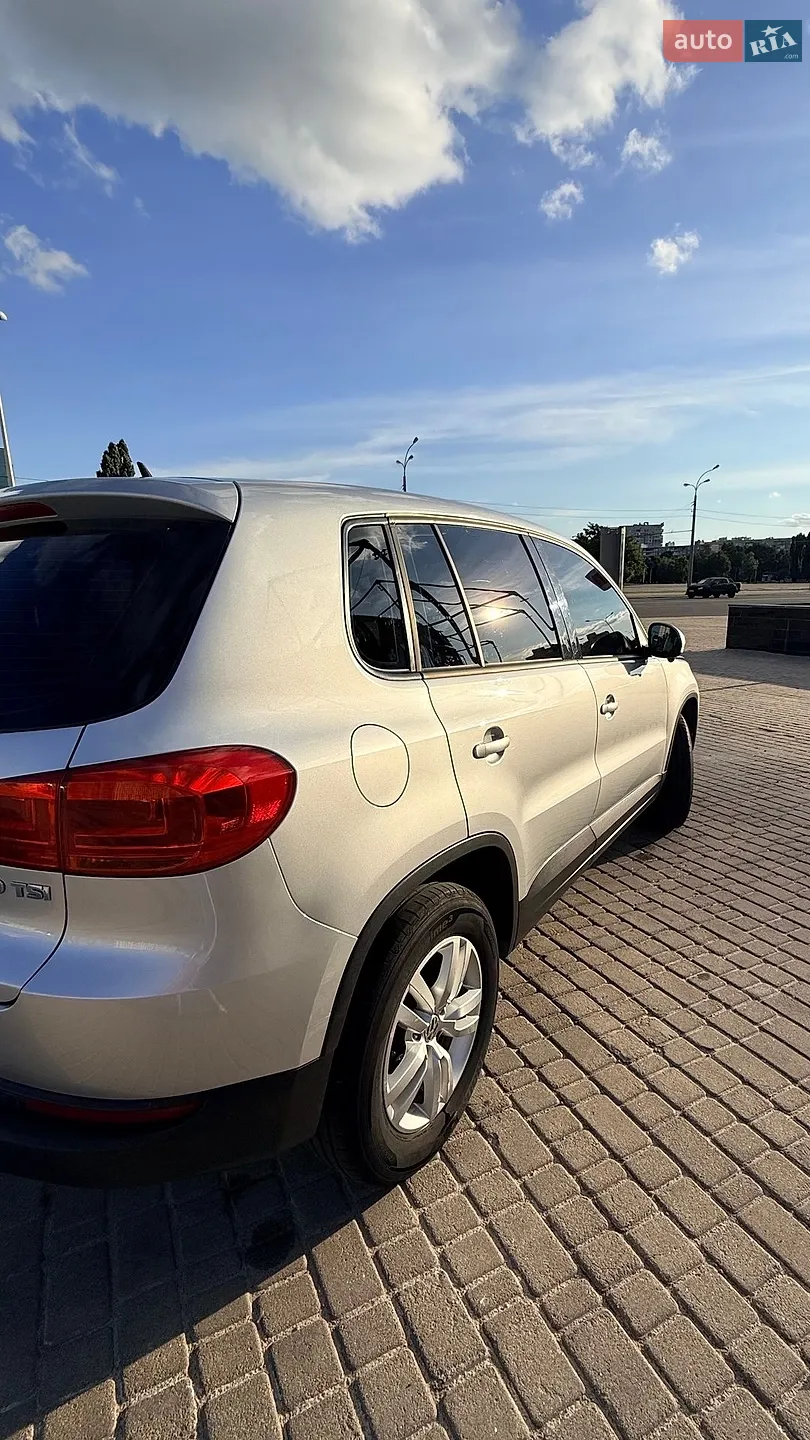 2011 Volkswagen Tiguan - мініатюра 2
