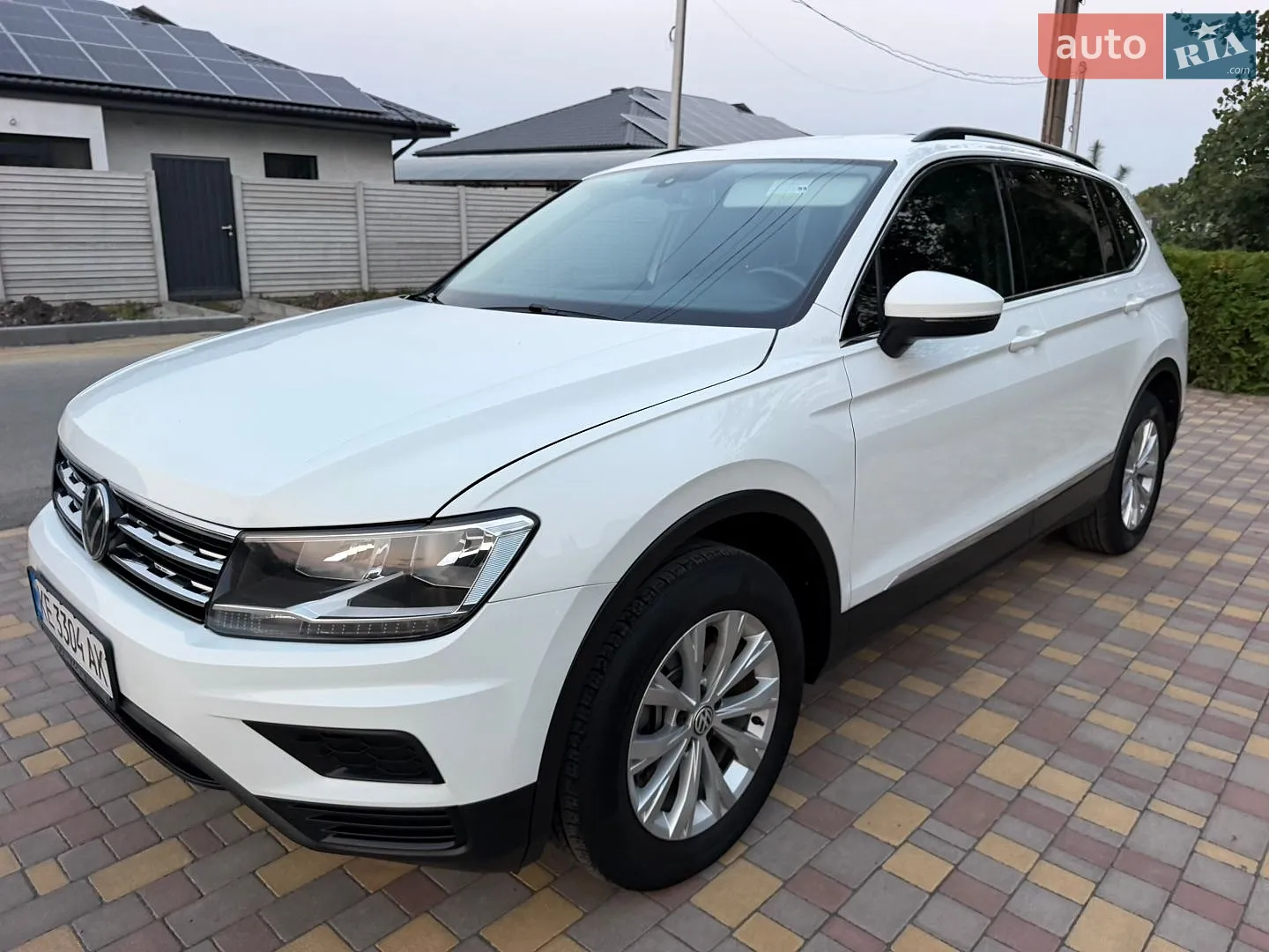 2018 Volkswagen Tiguan - мініатюра 15