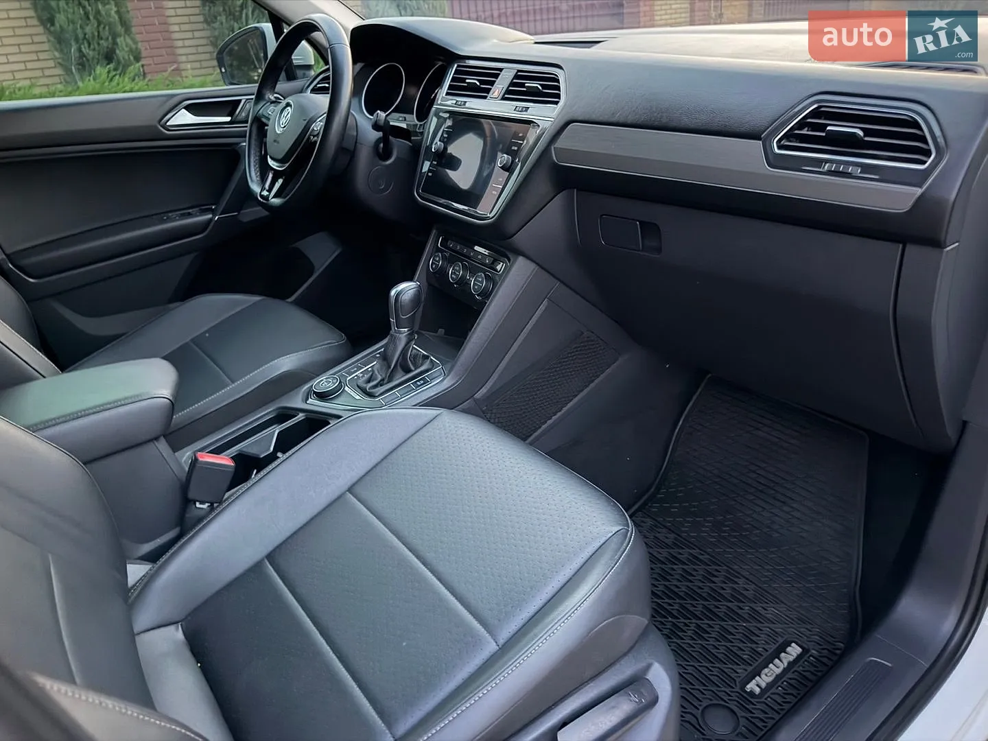 2018 Volkswagen Tiguan - мініатюра 48