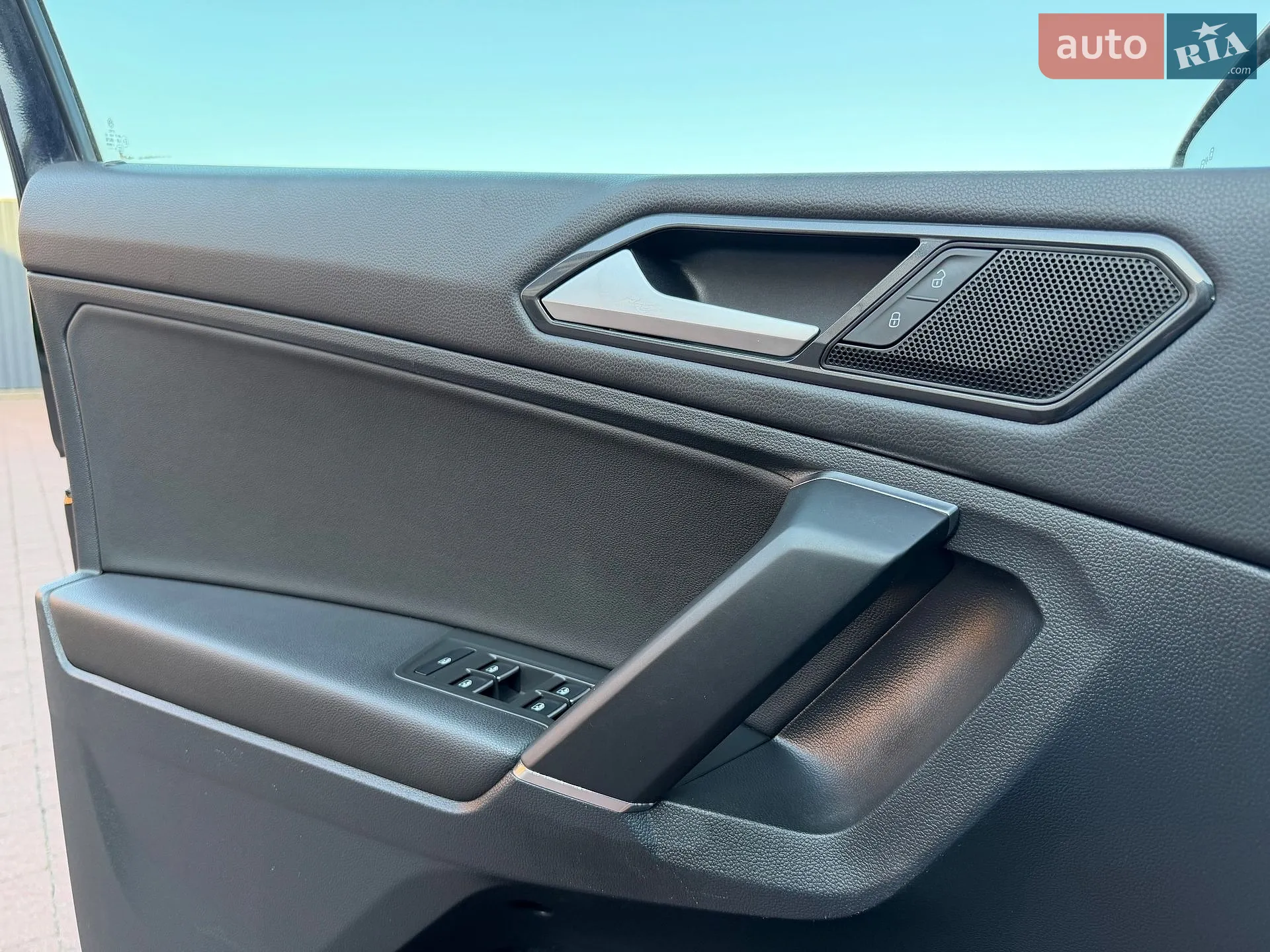 2018 Volkswagen Tiguan - мініатюра 65