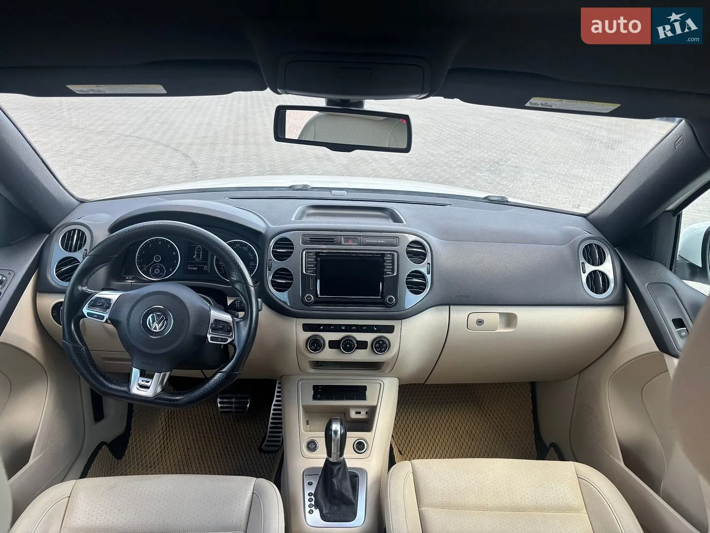 2016 Volkswagen Tiguan - мініатюра 27
