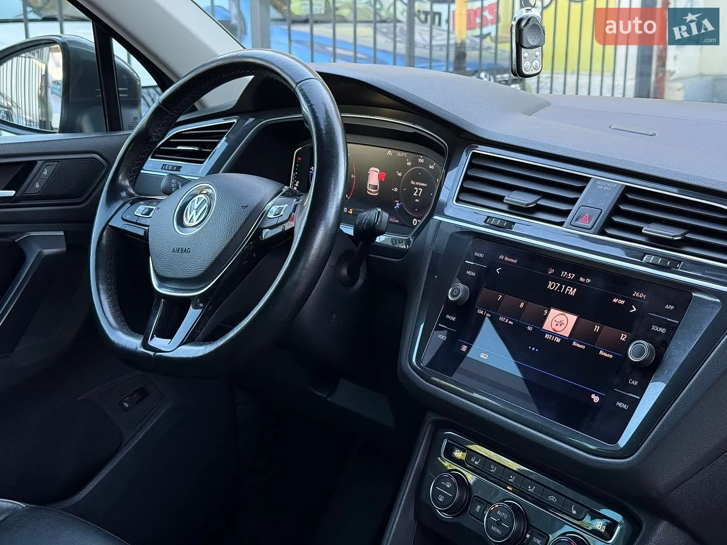 2018 Volkswagen Tiguan - мініатюра 34