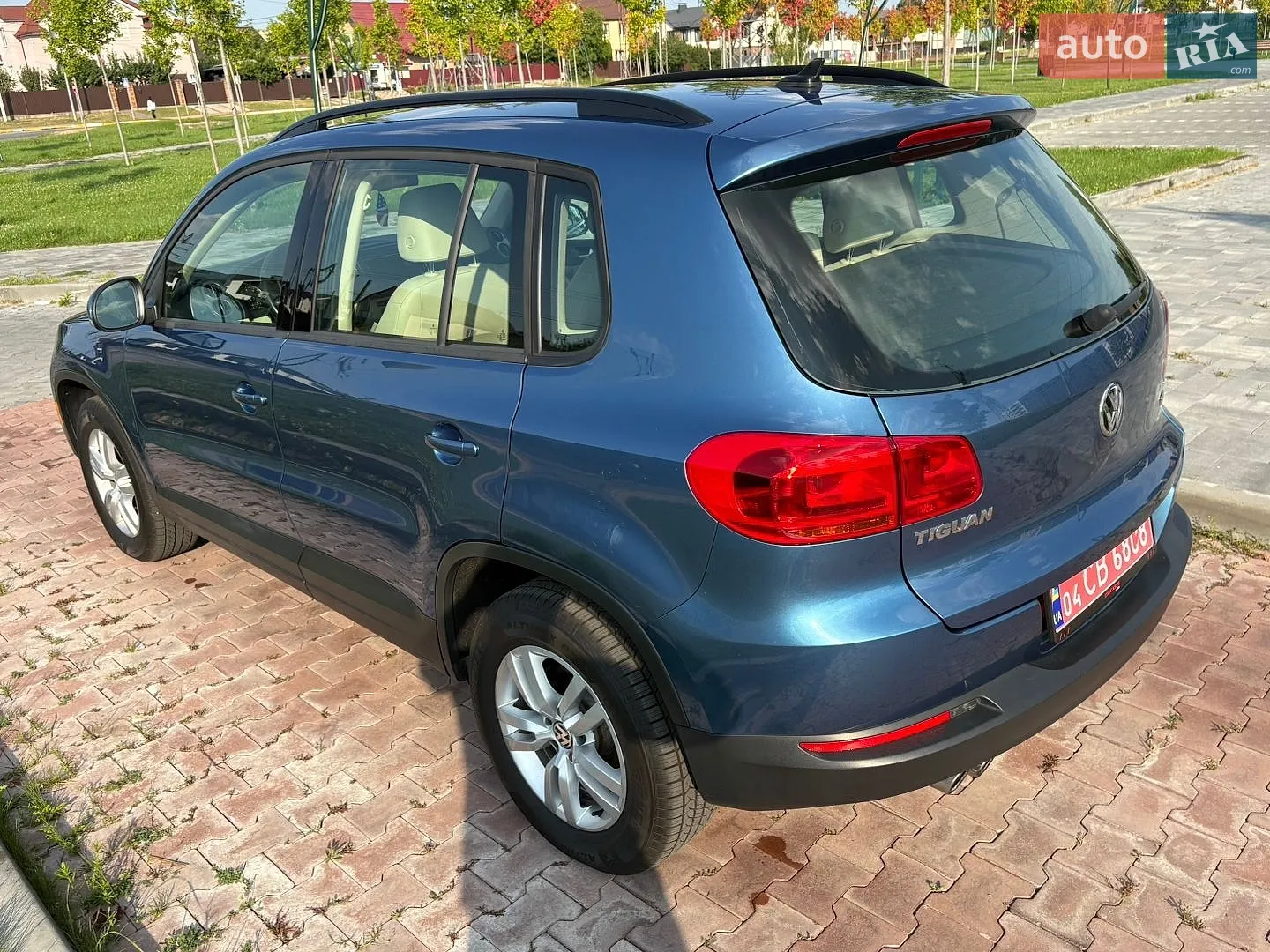 2016 Volkswagen Tiguan - мініатюра 18