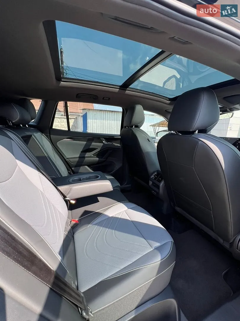 2025 Volkswagen Tiguan - мініатюра 31