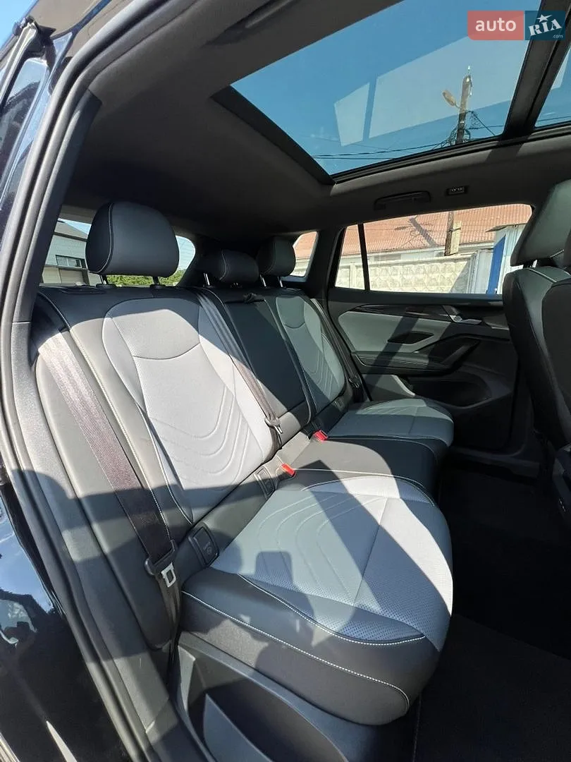 2025 Volkswagen Tiguan - мініатюра 32