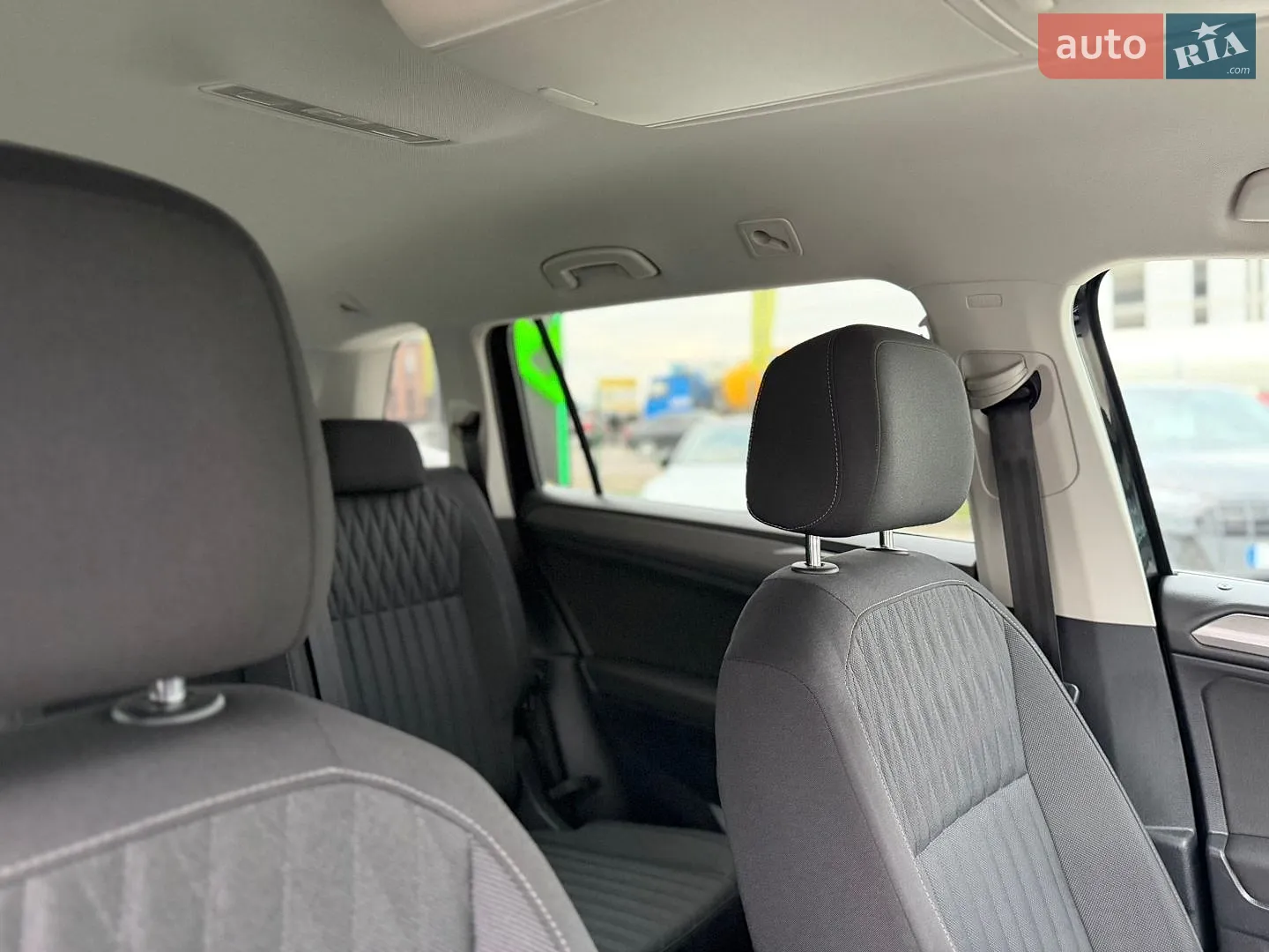 2022 Volkswagen Tiguan - мініатюра 27