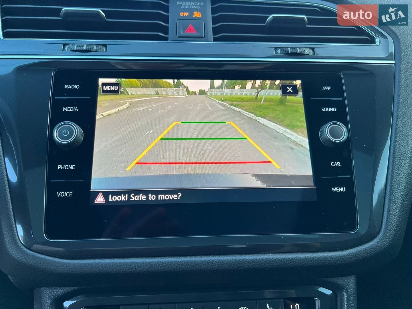 2020 Volkswagen Tiguan - мініатюра 46