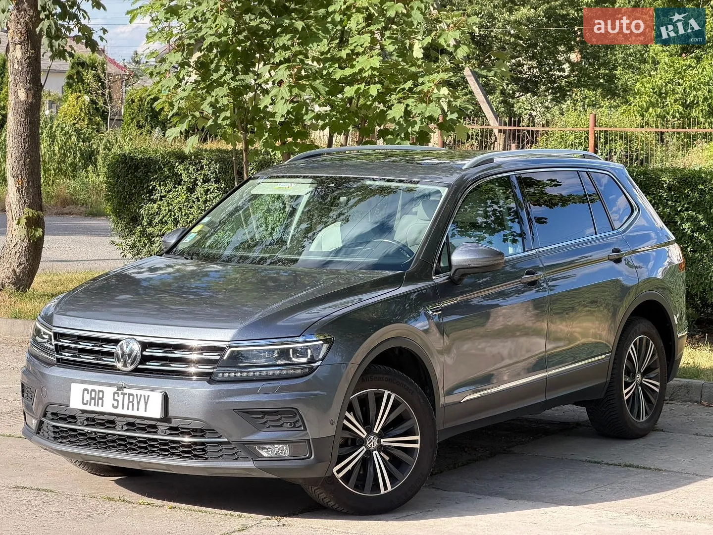 2019 Volkswagen Tiguan - мініатюра 10