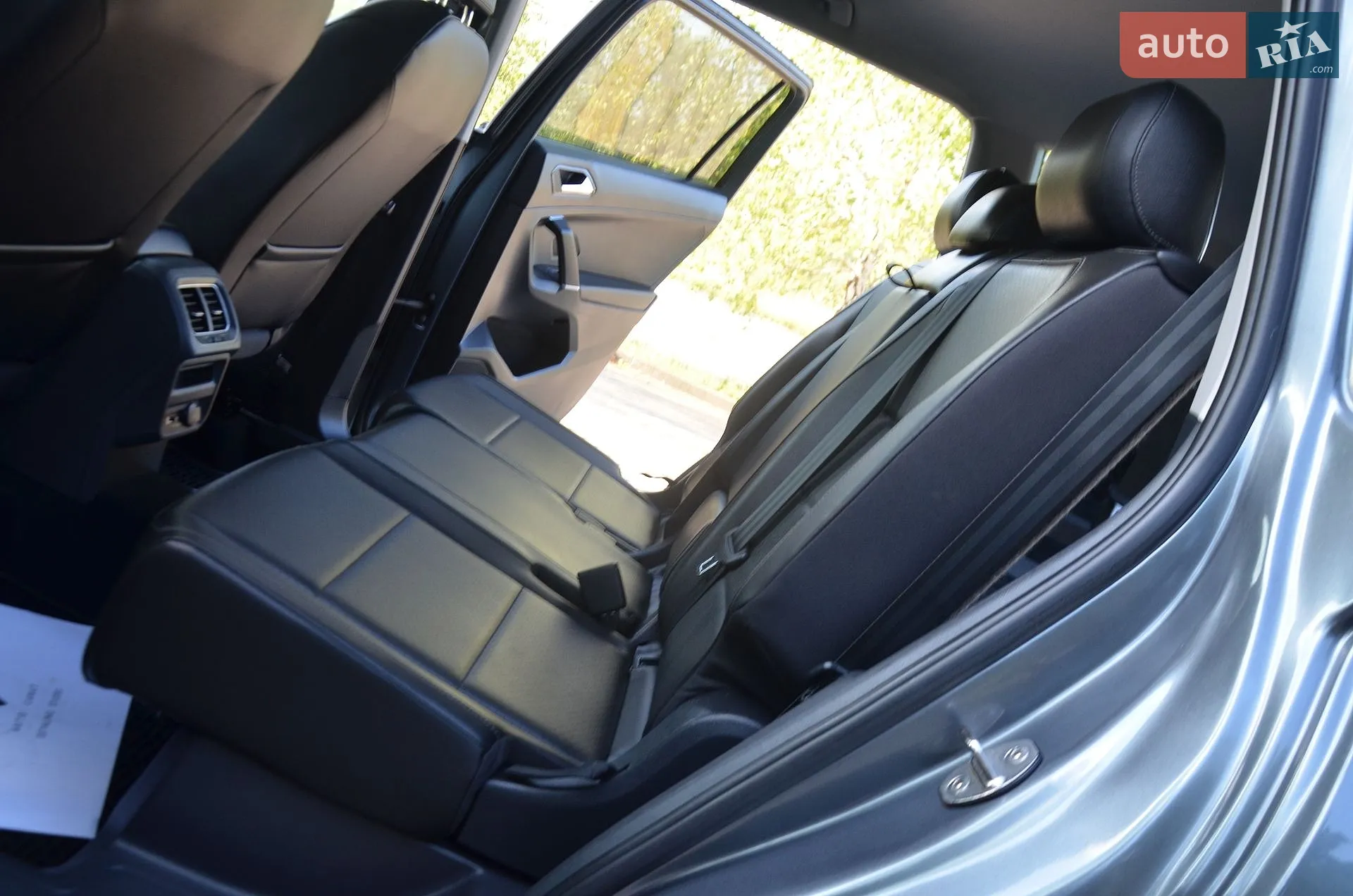2018 Volkswagen Tiguan - мініатюра 48