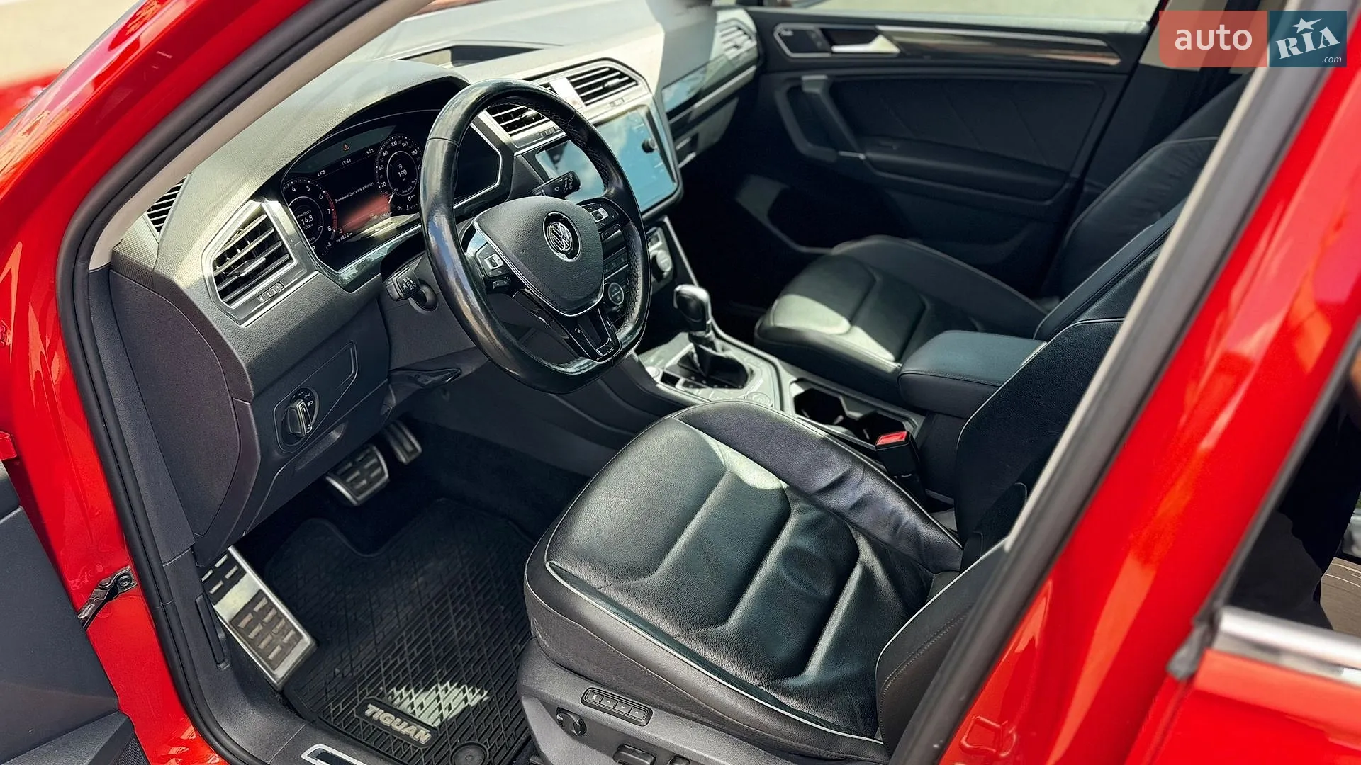 2018 Volkswagen Tiguan - мініатюра 21