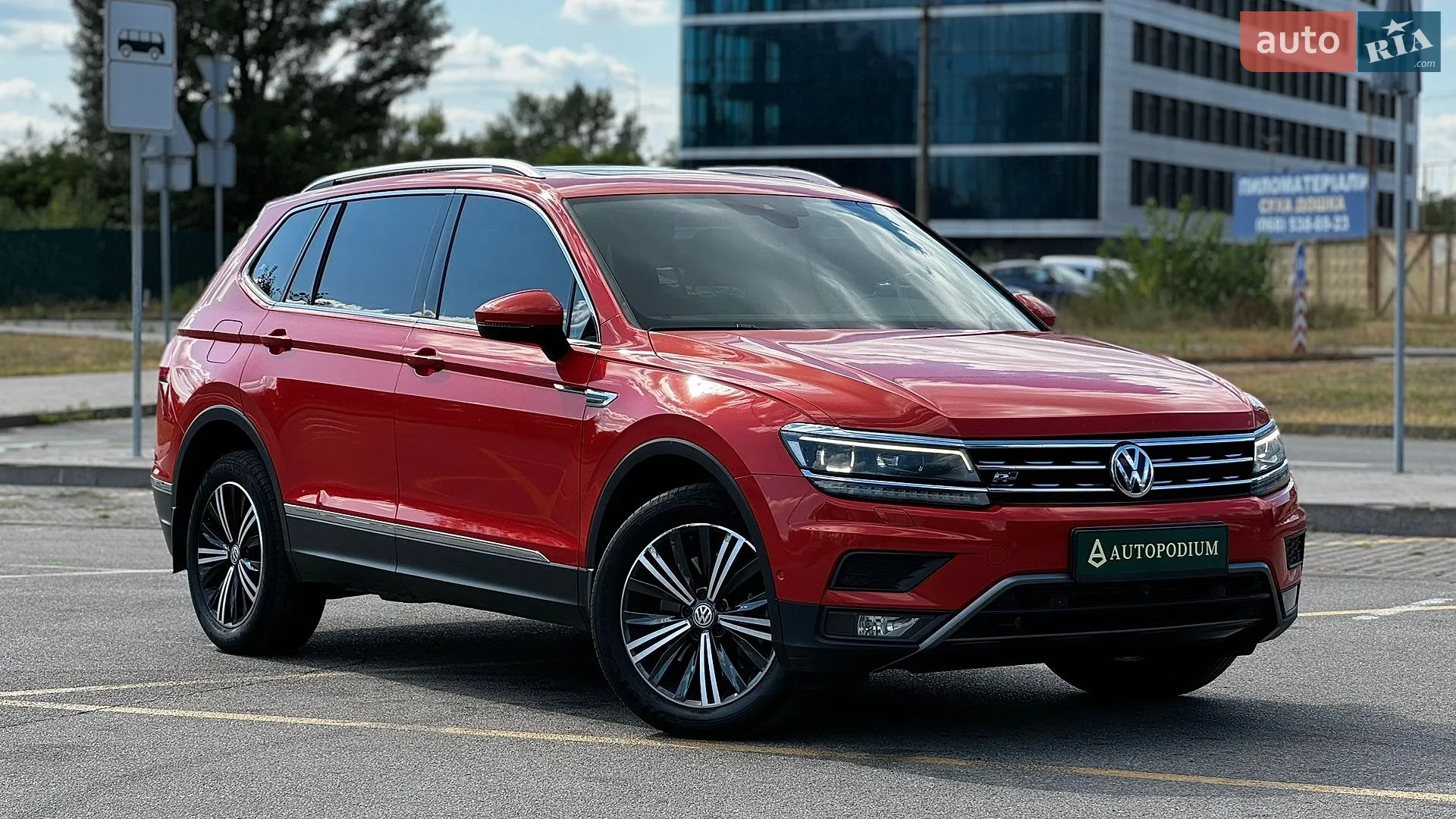 2018 Volkswagen Tiguan - мініатюра 2