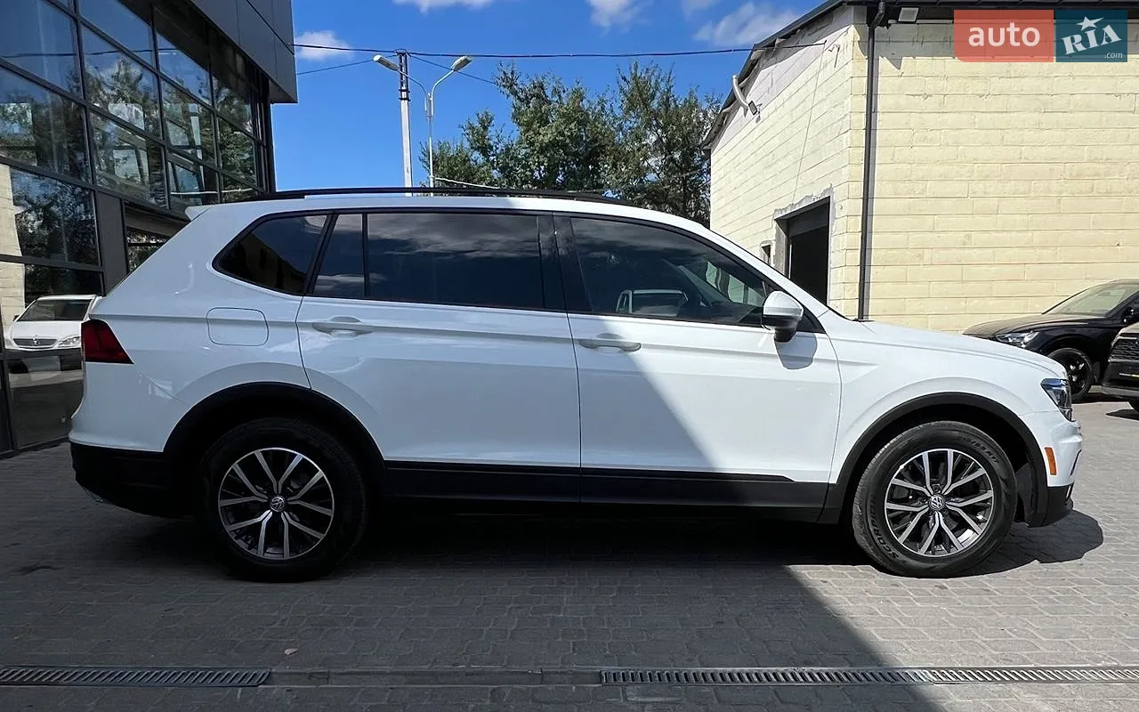 2020 Volkswagen Tiguan - мініатюра 8