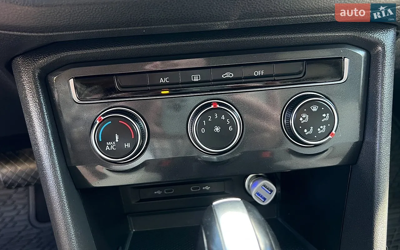 2020 Volkswagen Tiguan - мініатюра 15