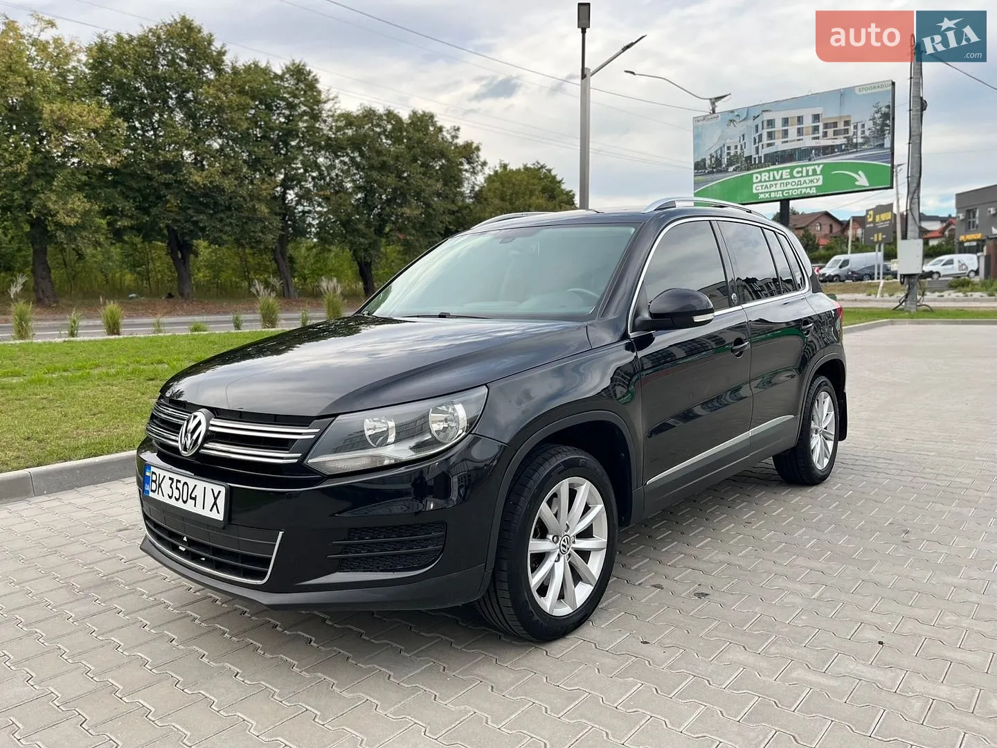 2017 Volkswagen Tiguan - фото 1