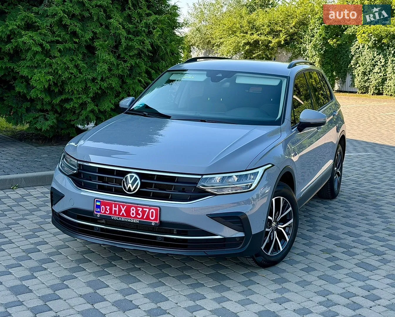 2021 Volkswagen Tiguan - мініатюра 2