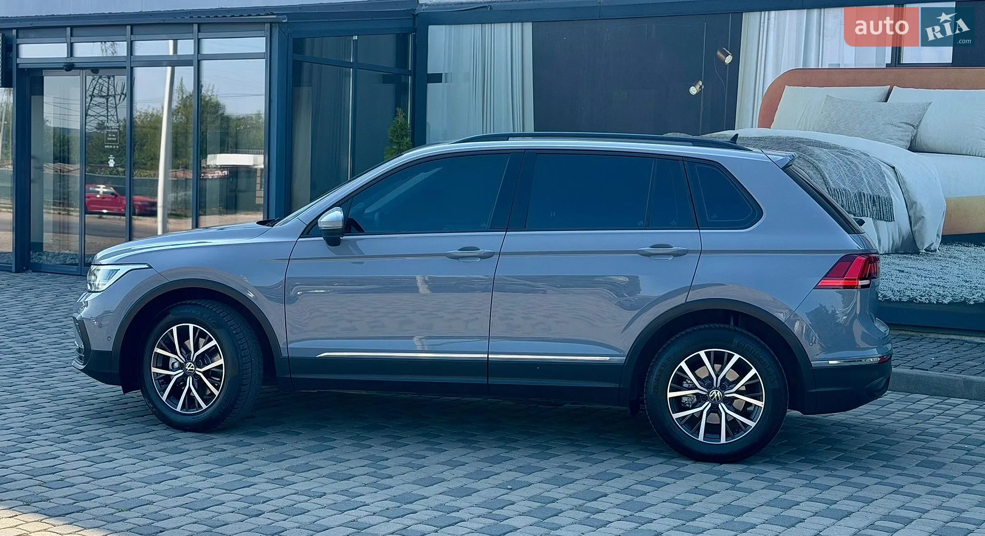 2021 Volkswagen Tiguan - мініатюра 35