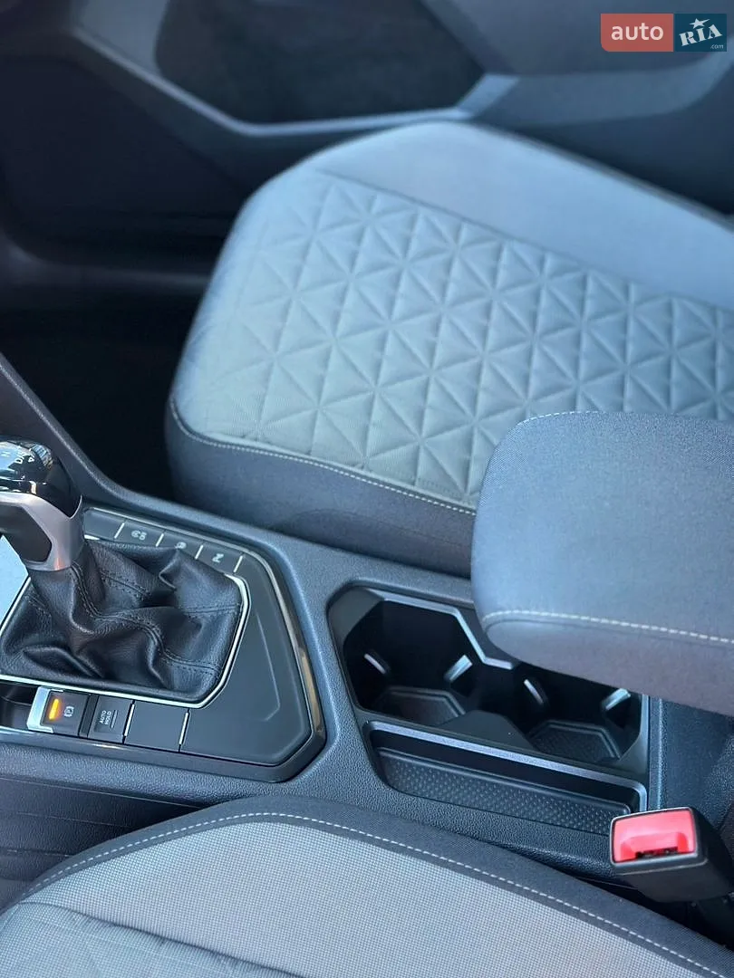 2021 Volkswagen Tiguan - мініатюра 41