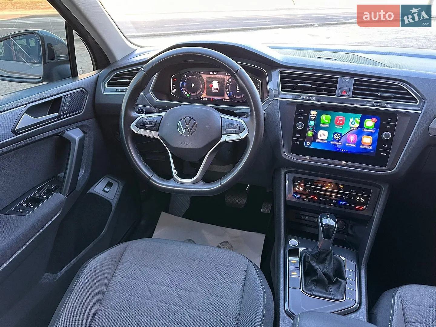 2021 Volkswagen Tiguan - мініатюра 44