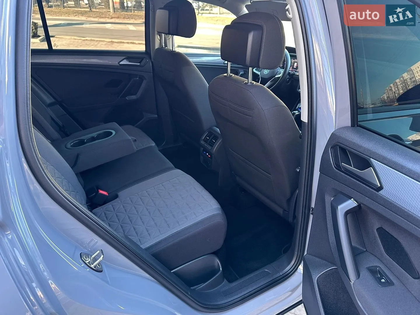 2021 Volkswagen Tiguan - мініатюра 57
